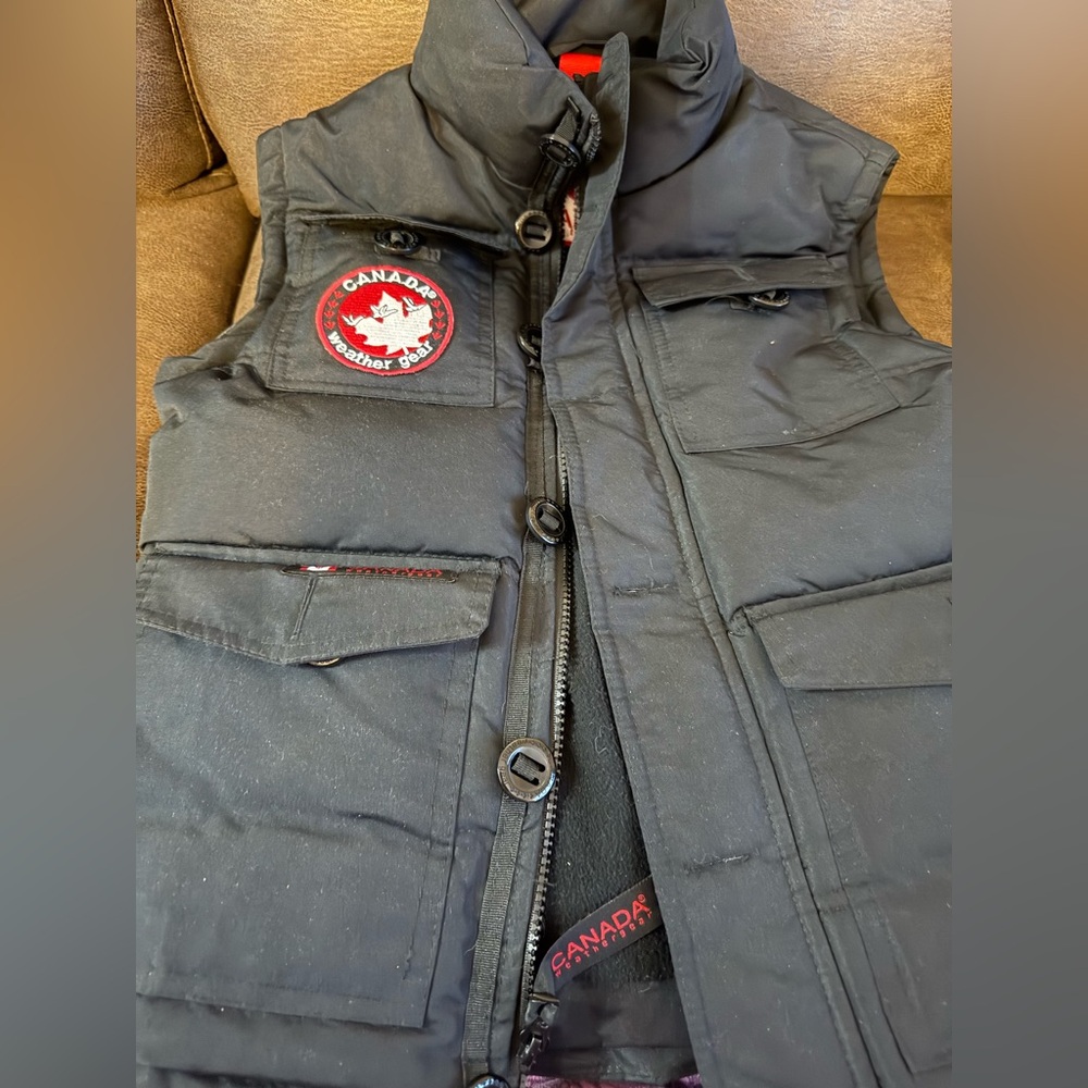 Youth Kids Canada Weather Gear Black Puffer Vest Size Small 8-10